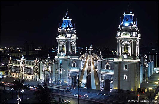 Magnificent La Cathedral Plaza de Armas, Lima